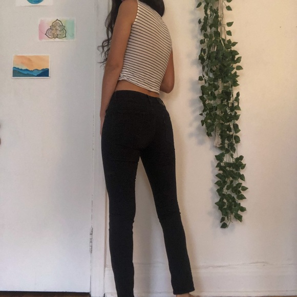 Levi’s High Waisted Straight Leg Jeans - Picture 3 of 3